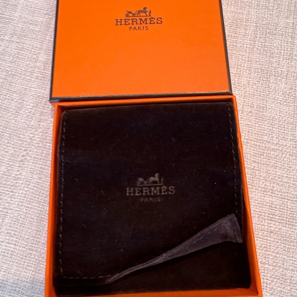 Hermes Gold and Pink Enamel Clic H Beacelet - Picture 4 of 9